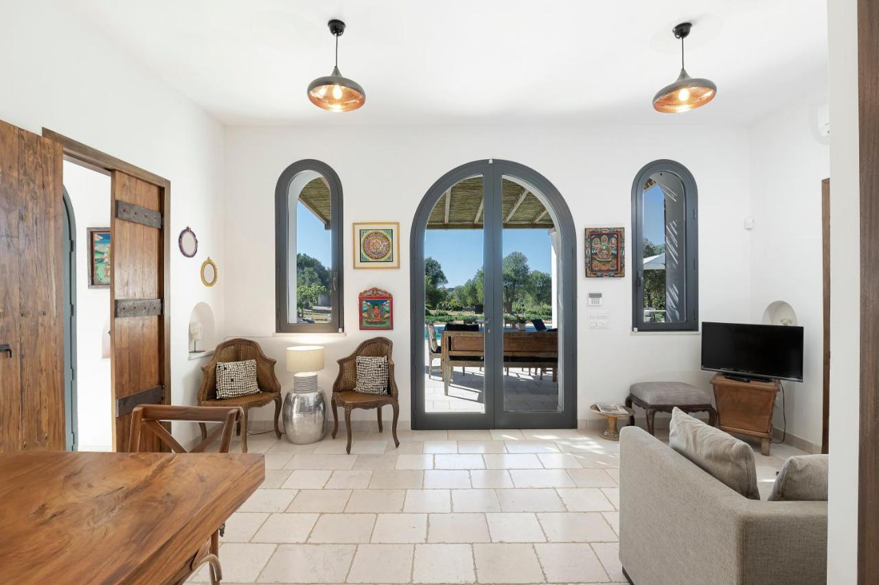 Cisternino Villa In Olive Groove Exteriér fotografie