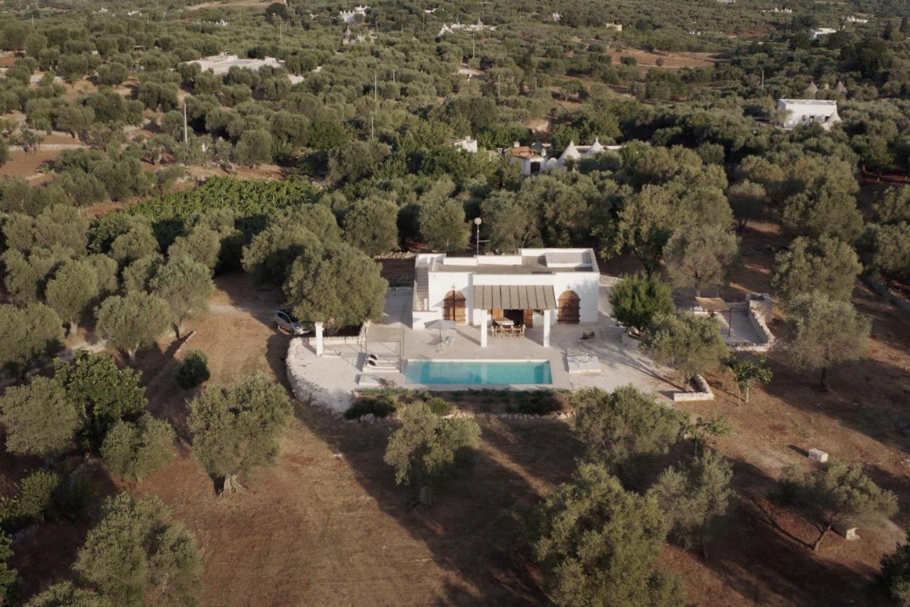 Cisternino Villa In Olive Groove Exteriér fotografie