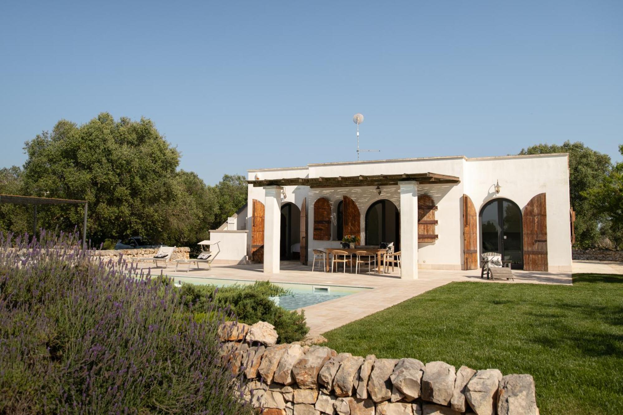 Cisternino Villa In Olive Groove Exteriér fotografie
